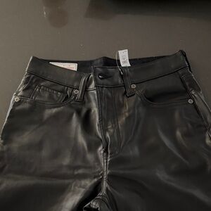 Women’s Black Faux Leather Gap NWT